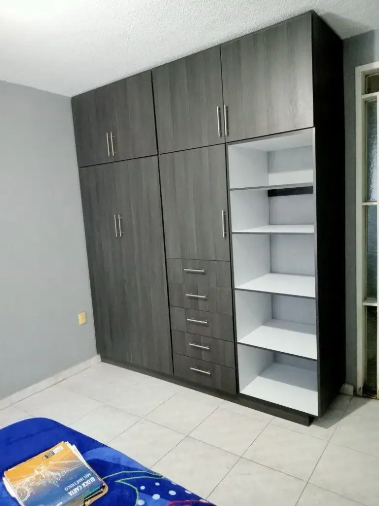 Furniture assembly projects: anthracite cabinet and shelves