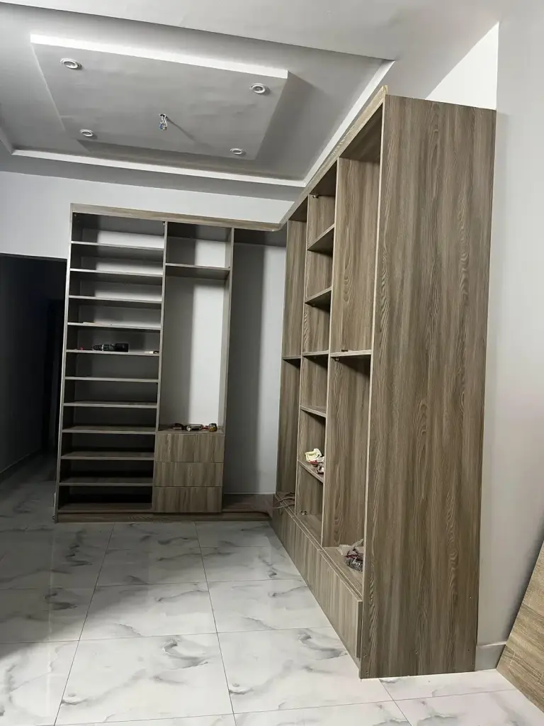 Mobilya kurulum blogu: antre vestiyer ve raf montajı